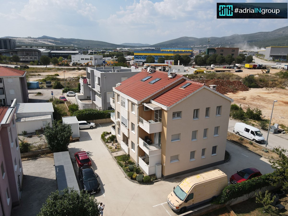 Flat For sale - SPLITSKO-DALMATINSKA DUGOPOLJE