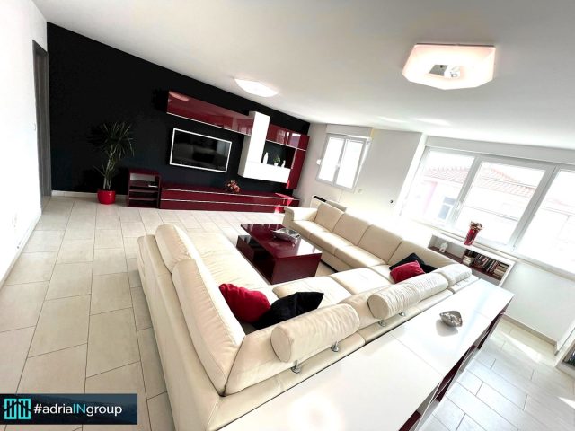 Apartmán na prodej – Žnjan