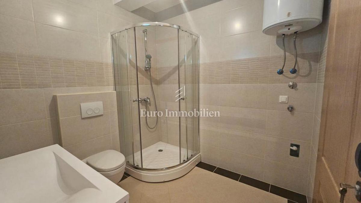 Appartement À vendre - PRIMORSKO-GORANSKA CRIKVENICA