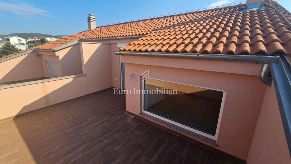Appartement À vendre - PRIMORSKO-GORANSKA CRIKVENICA