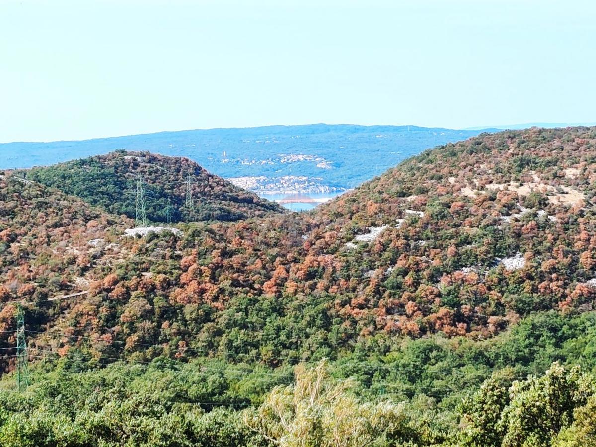 Kuća Na prodaju - PRIMORSKO-GORANSKA VINODOLSKA OPĆINA