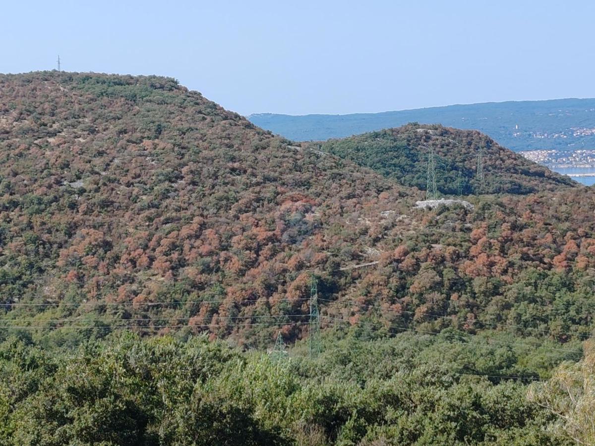 Kuća Na prodaju - PRIMORSKO-GORANSKA VINODOLSKA OPĆINA