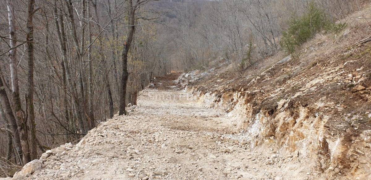 Terreno In vendita - KARLOVAČKA SLUNJ