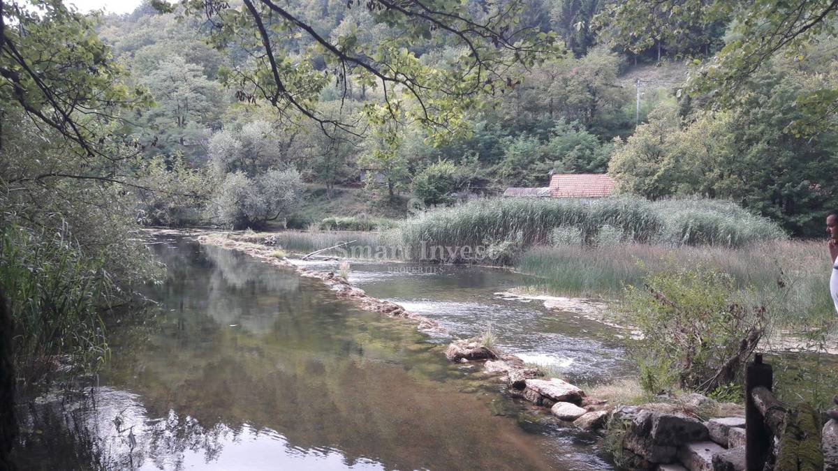 Zemljište Na prodaju - KARLOVAČKA SLUNJ