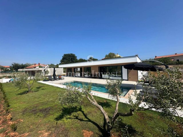 Haus zu verkaufen 207 m² – Nedešćina