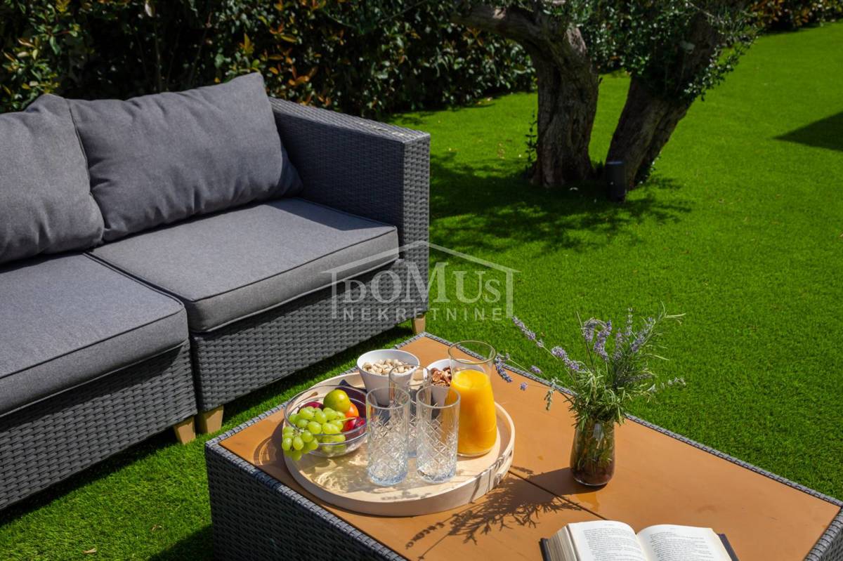 House For sale - ŠIBENSKO-KNINSKA VODICE
