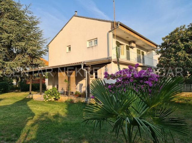 Haus zu verkaufen 170 m² – Biograd Na Moru