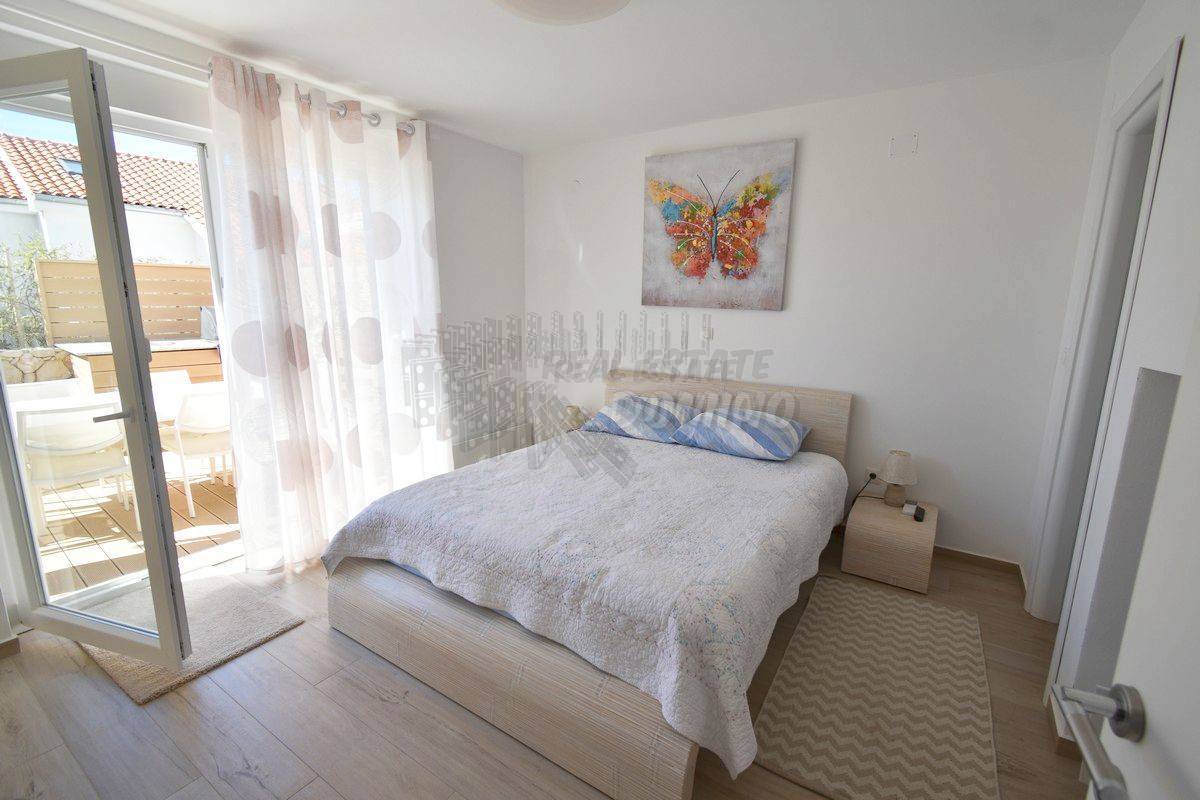 Apartmán Na predaj - PRIMORSKO-GORANSKA KRK