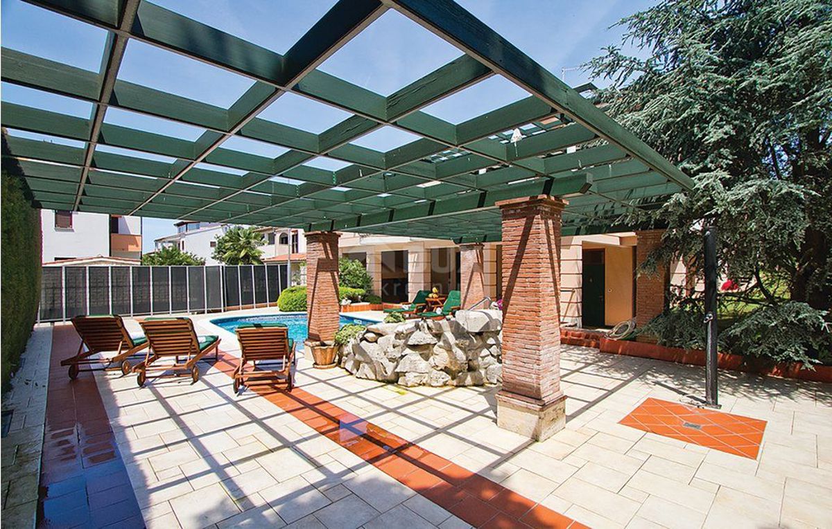Haus Zu verkaufen - ISTARSKA POREČ