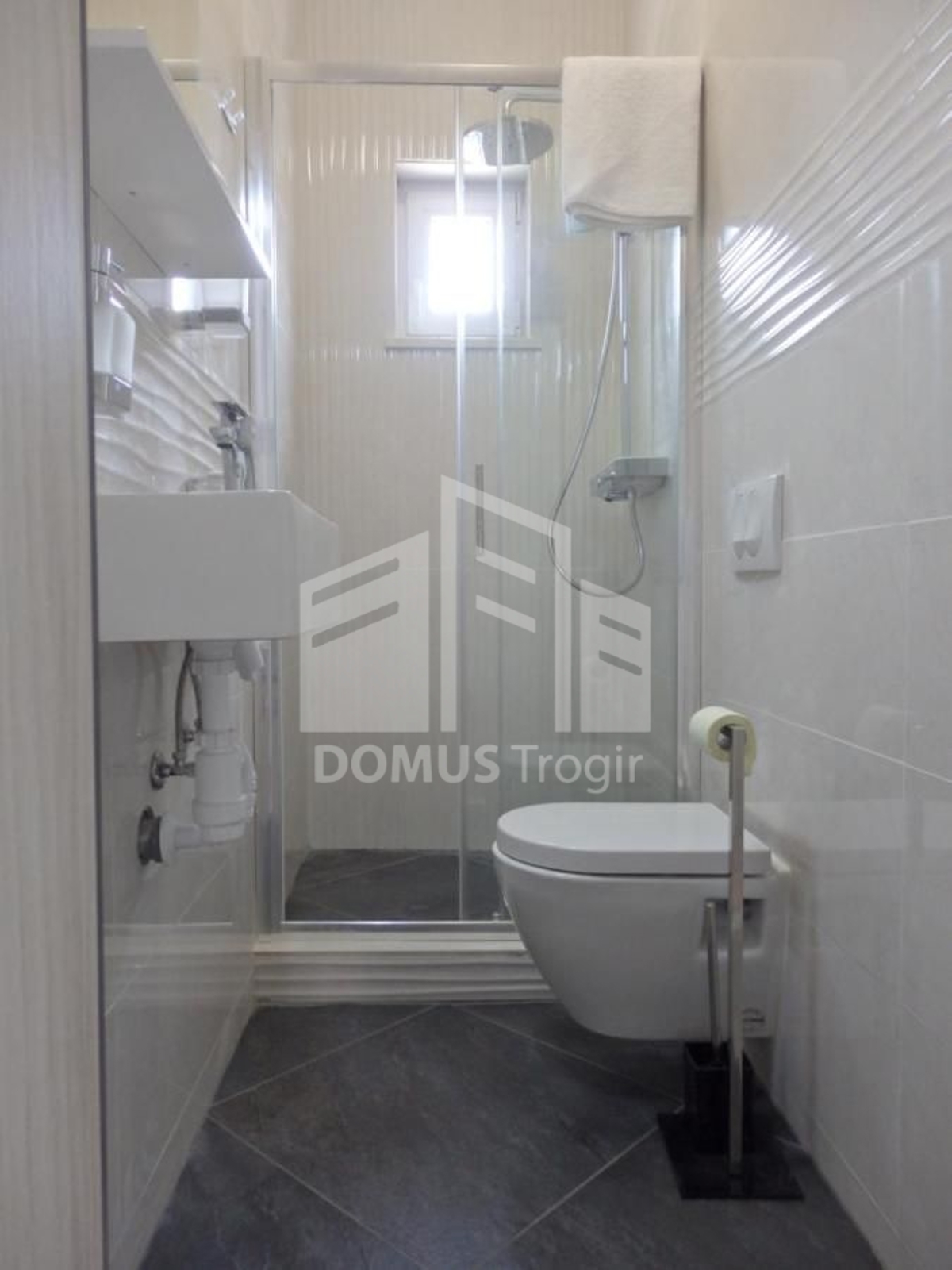 Flat For rent - SPLITSKO-DALMATINSKA TROGIR