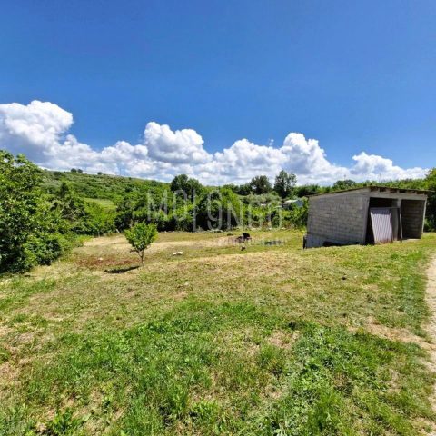 Parcela na predaj 702 m² – Brtonigla