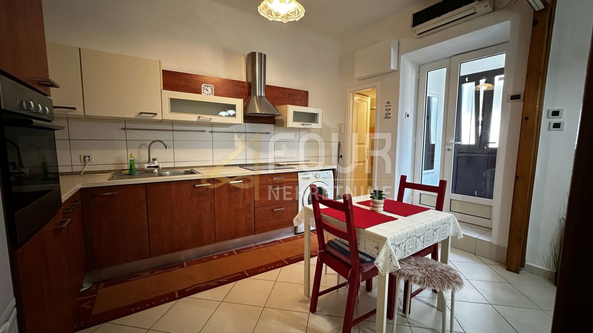 Flat For rent - PRIMORSKO-GORANSKA RIJEKA