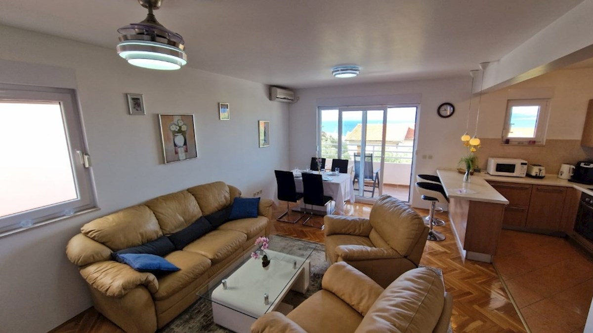 Apartment Zu verkaufen - SPLITSKO-DALMATINSKA BAŠKA VODA