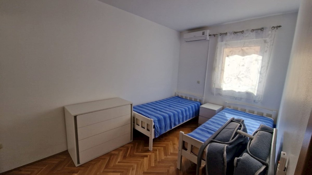 Apartment Zu verkaufen - SPLITSKO-DALMATINSKA BAŠKA VODA