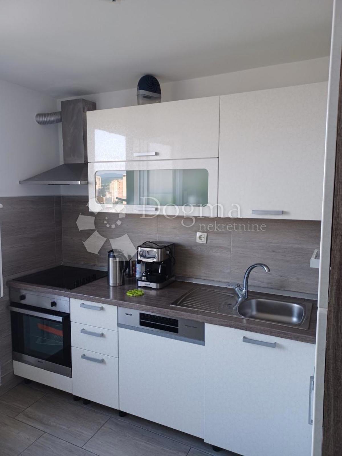 Apartmán Na prodej - PRIMORSKO-GORANSKA RIJEKA