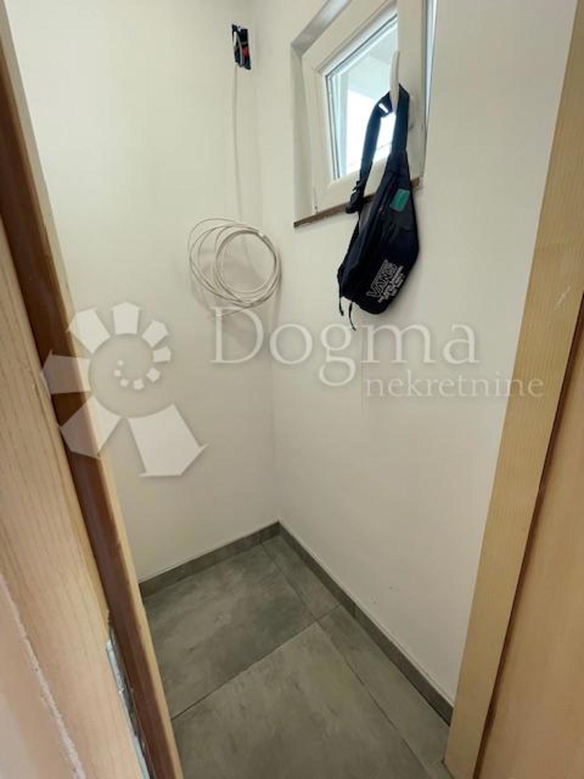 Apartment Zu verkaufen - PRIMORSKO-GORANSKA RIJEKA