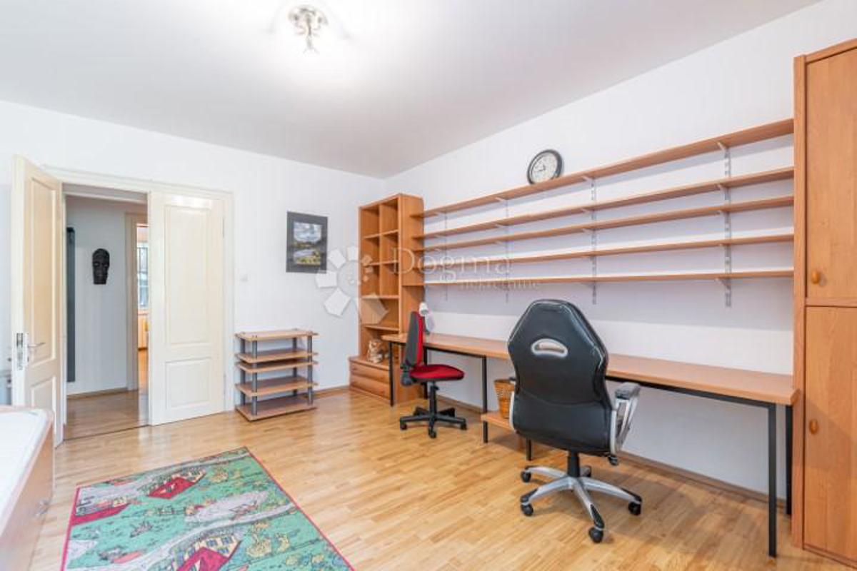 Apartment Zu verkaufen - PRIMORSKO-GORANSKA RIJEKA