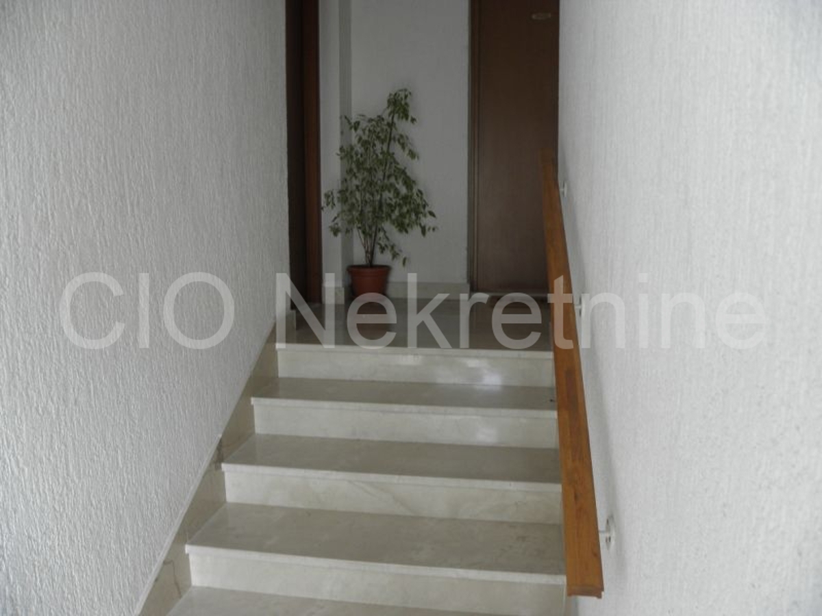 Apartma Na predaj - SPLITSKO-DALMATINSKA SPLIT