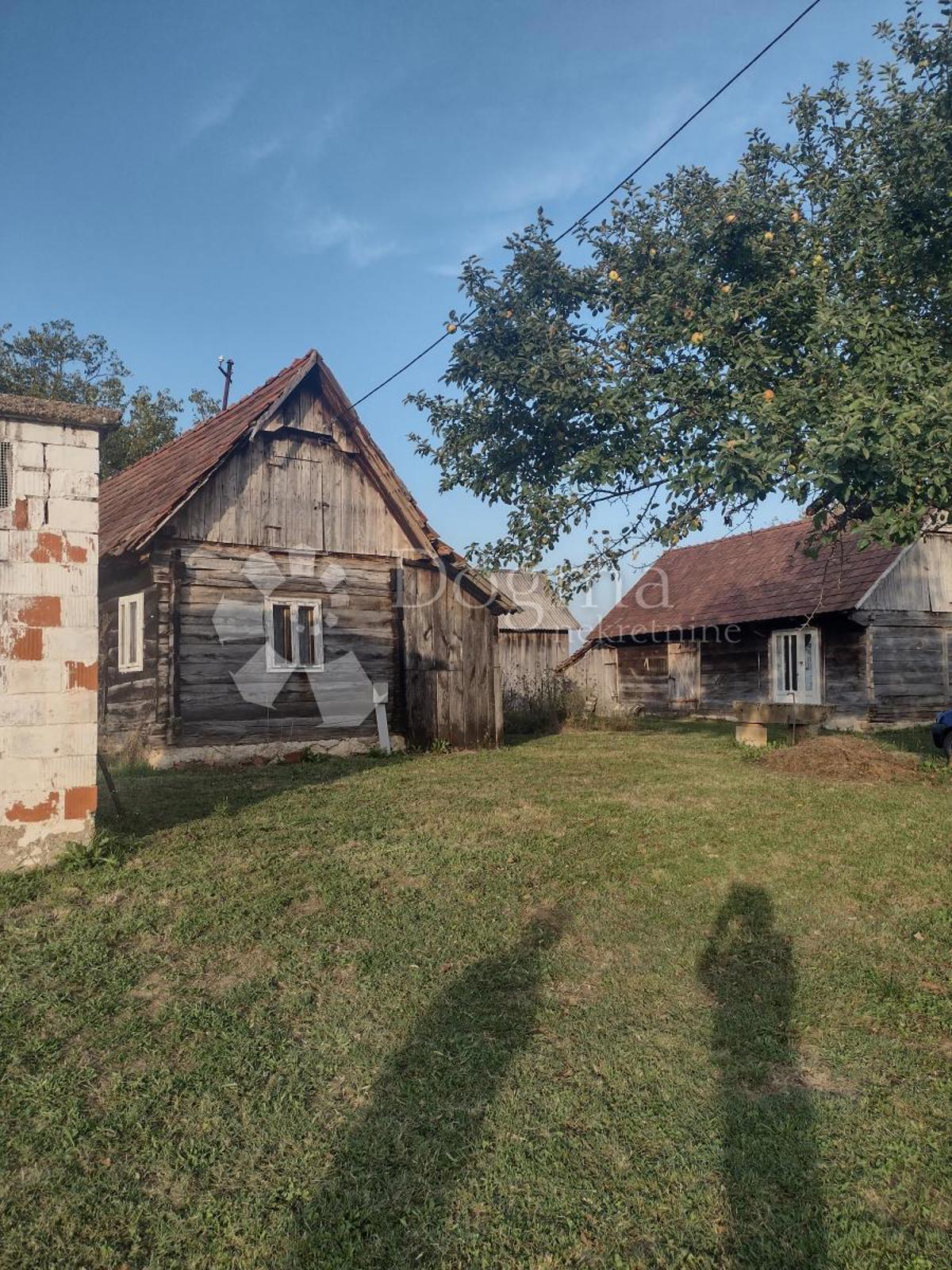 Haus Zu verkaufen - SISAČKO-MOSLAVAČKA GVOZD