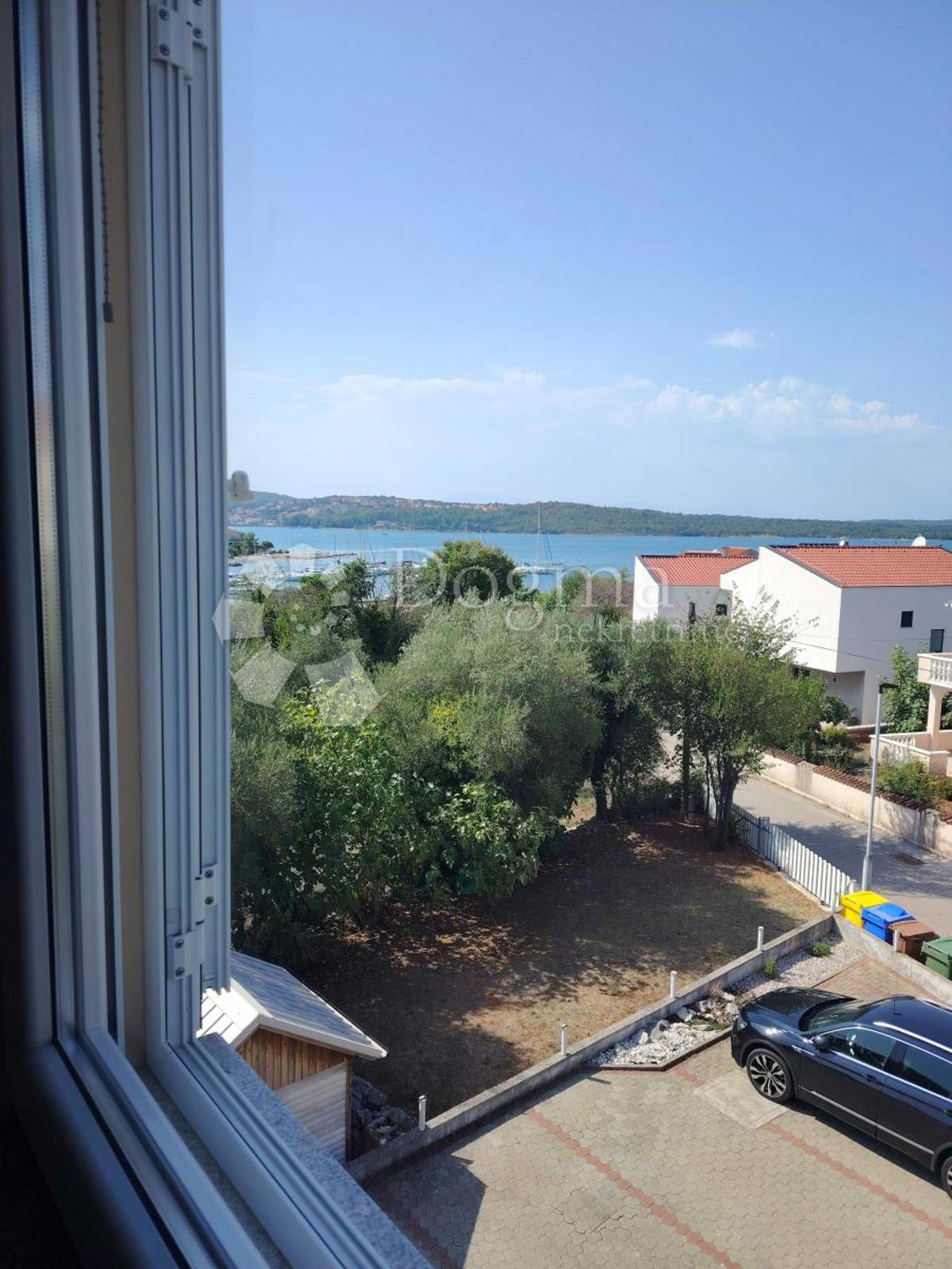 Apartmán Na predaj - PRIMORSKO-GORANSKA KRK