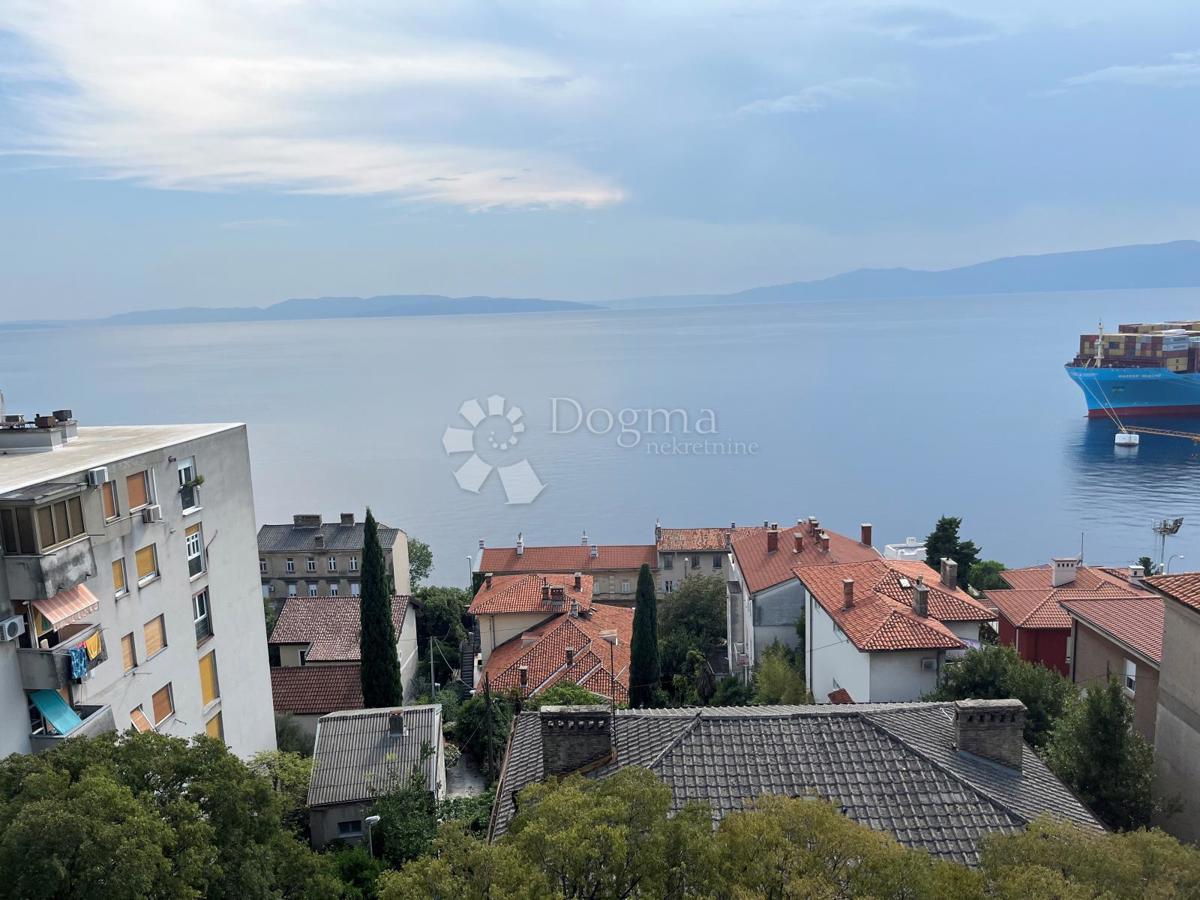 Apartma Za najem