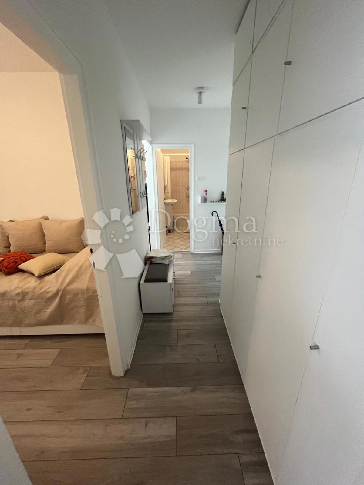 Apartma Za najem - PRIMORSKO-GORANSKA RIJEKA