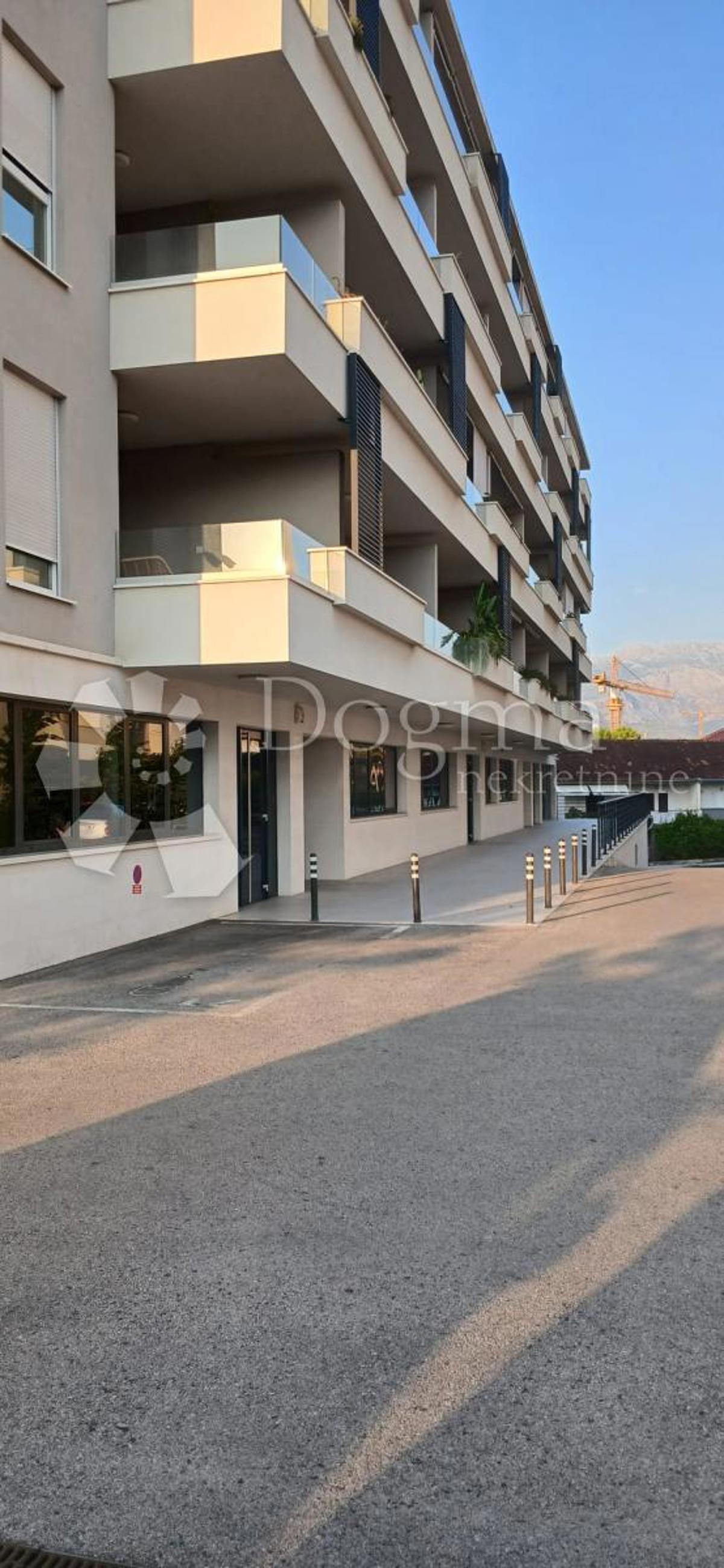 Apartment Zu verkaufen - SPLITSKO-DALMATINSKA SPLIT