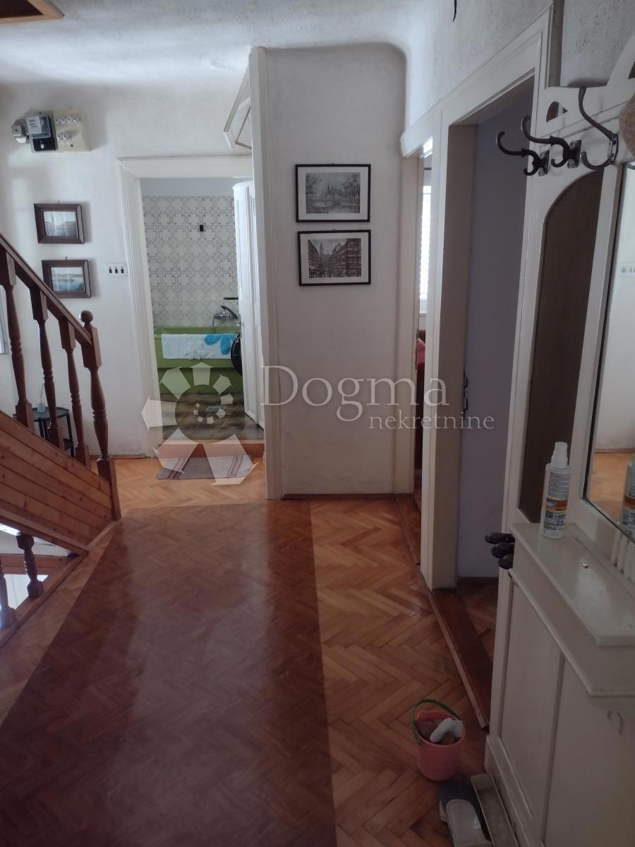 Casa In vendita - LIČKO-SENJSKA SENJ
