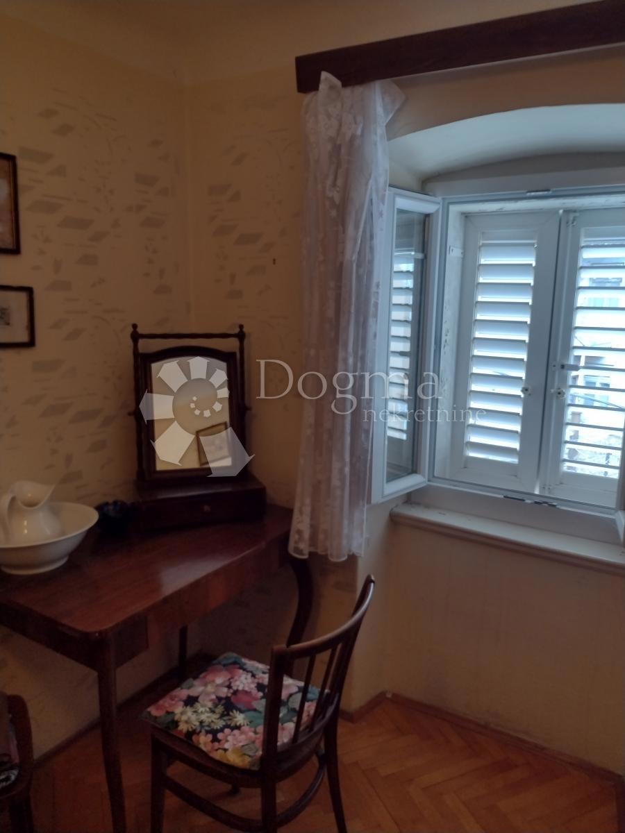 Casa In vendita - LIČKO-SENJSKA SENJ