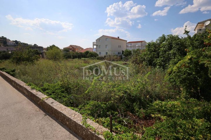 Działka na sprzedaż 368 m² – Tribunj