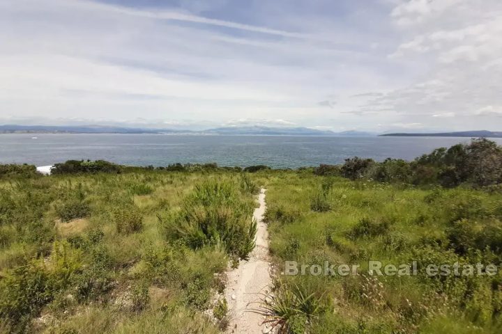Zemljište na prodaju 639 m² – Šolta