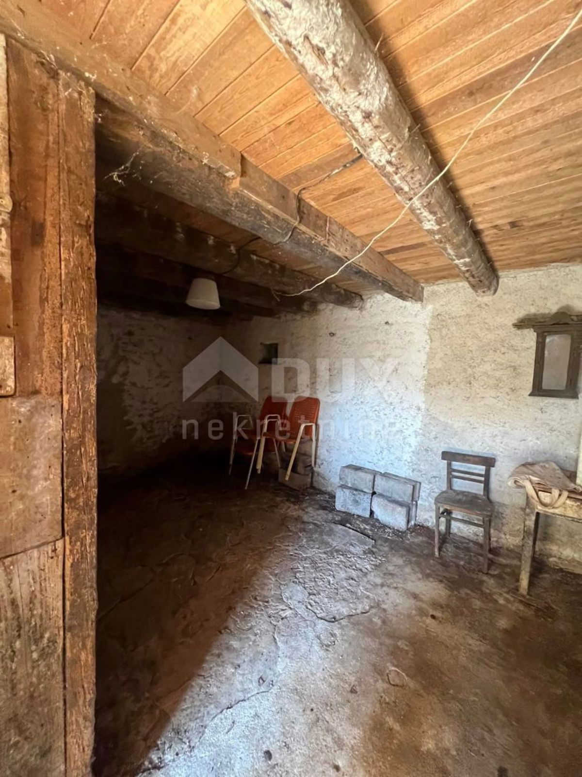 House For sale - ISTARSKA SVETVINČENAT