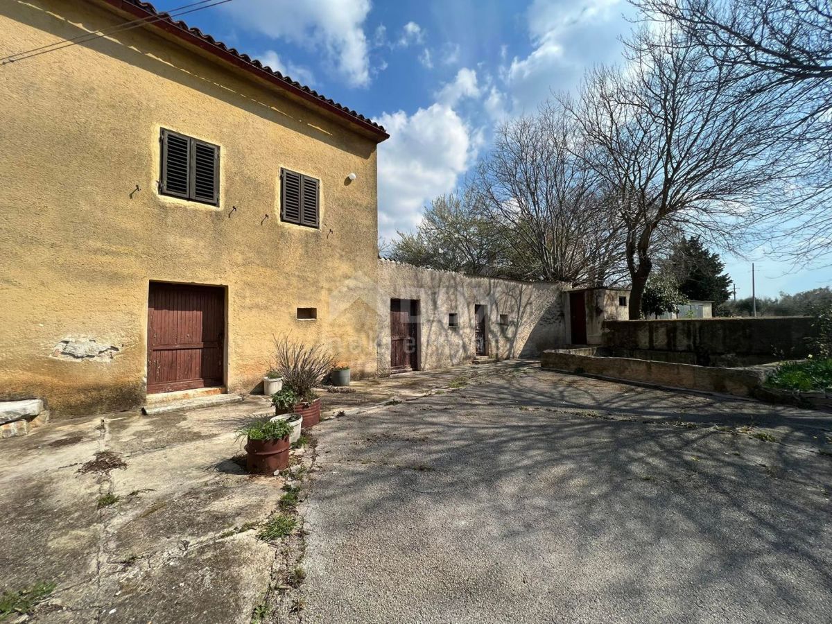House For sale - ISTARSKA SVETVINČENAT