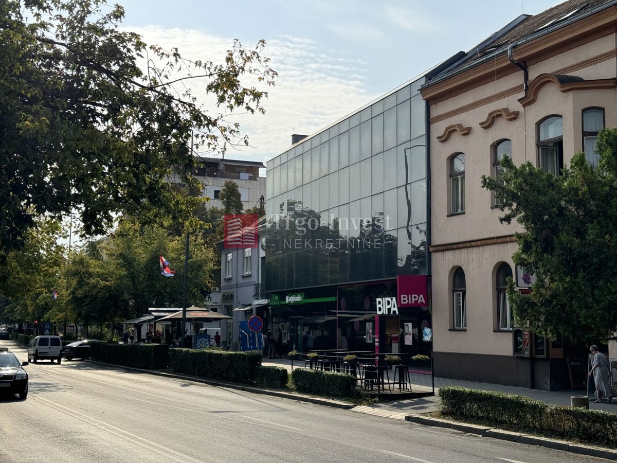 Business premises For rent SLAVONSKI BROD