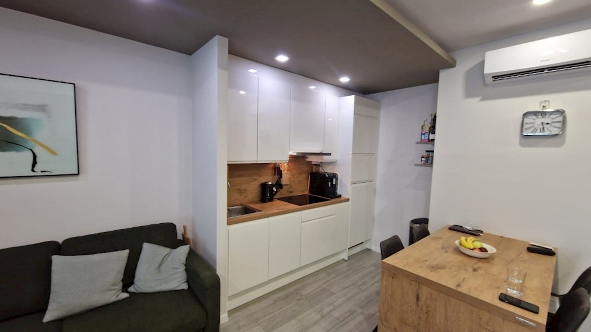 Appartement À vendre - SPLITSKO-DALMATINSKA MAKARSKA
