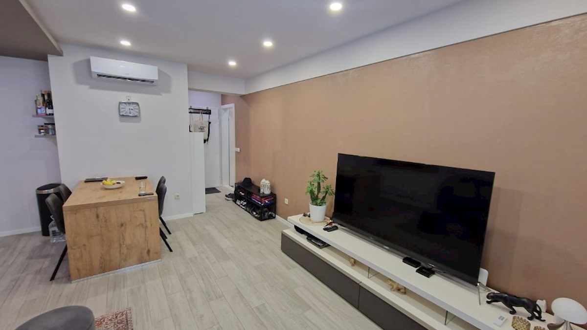 Appartement À vendre - SPLITSKO-DALMATINSKA MAKARSKA