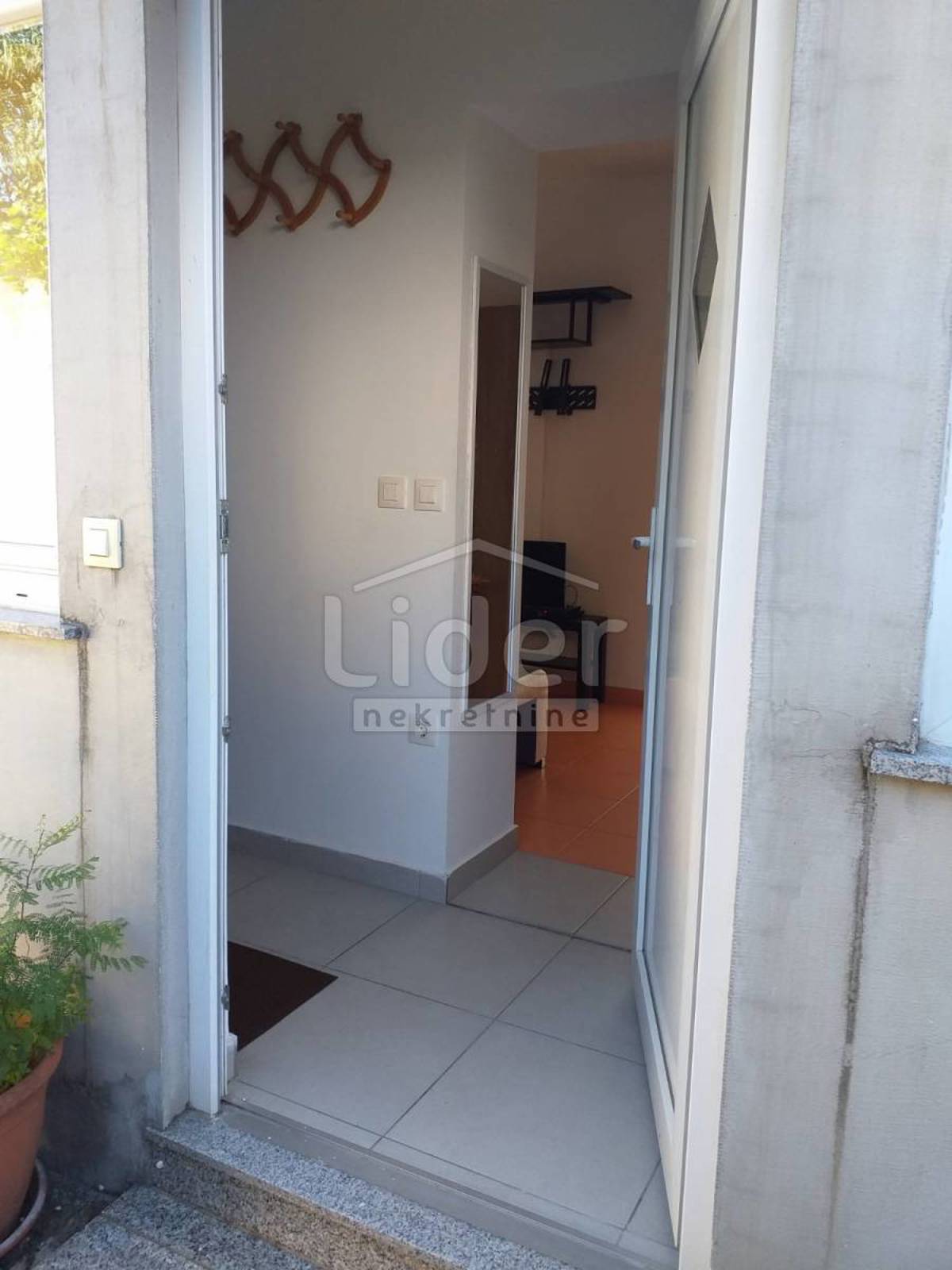 Flat For rent - PRIMORSKO-GORANSKA RIJEKA