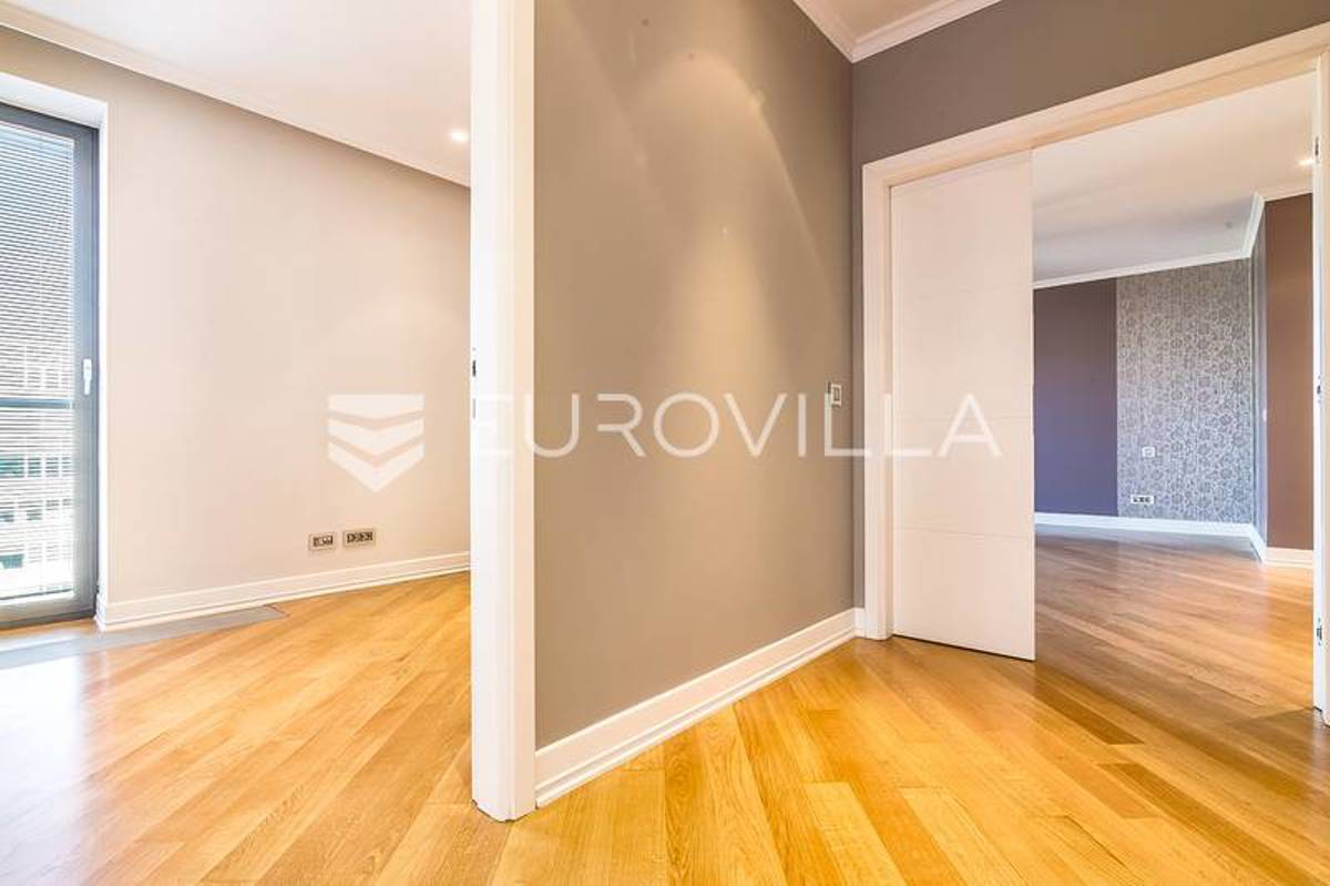 Apartma Na predaj - GRAD ZAGREB ZAGREB