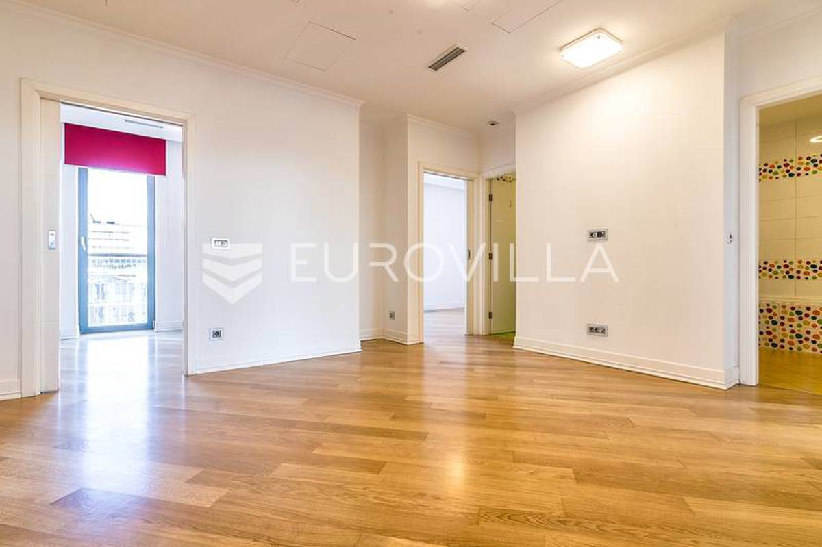 Apartma Na predaj - GRAD ZAGREB ZAGREB