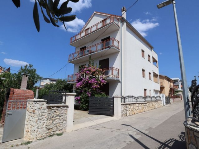 Casa in vendita 361 m² – Vodice
