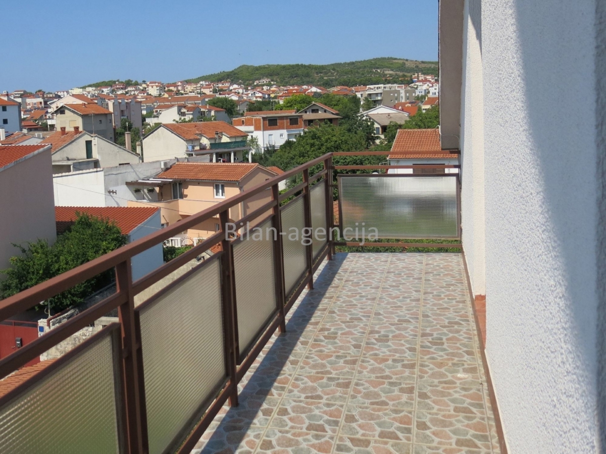 House For sale - ŠIBENSKO-KNINSKA VODICE