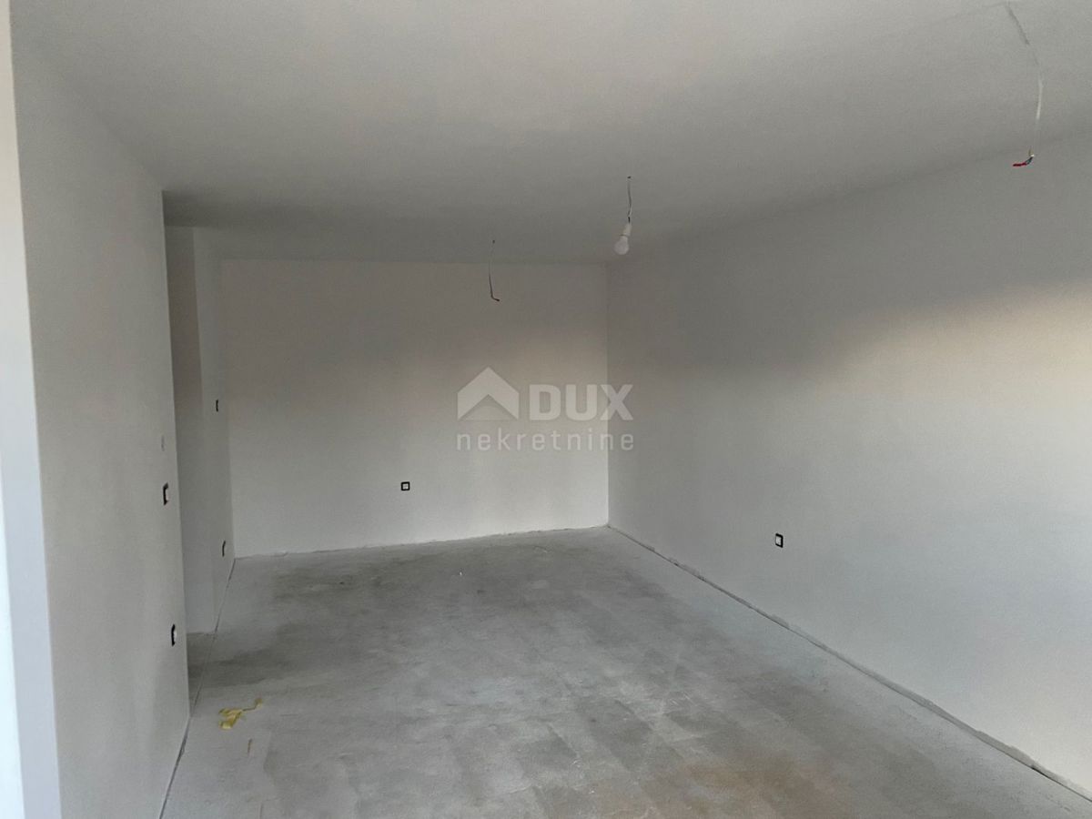 Apartma Na predaj - PRIMORSKO-GORANSKA VIŠKOVO