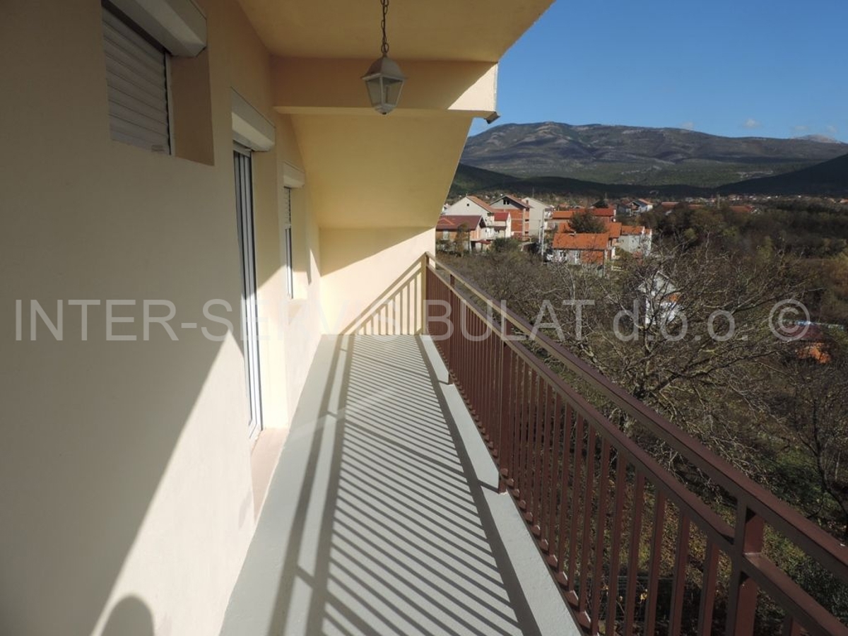 House For sale - ŠIBENSKO-KNINSKA KNIN