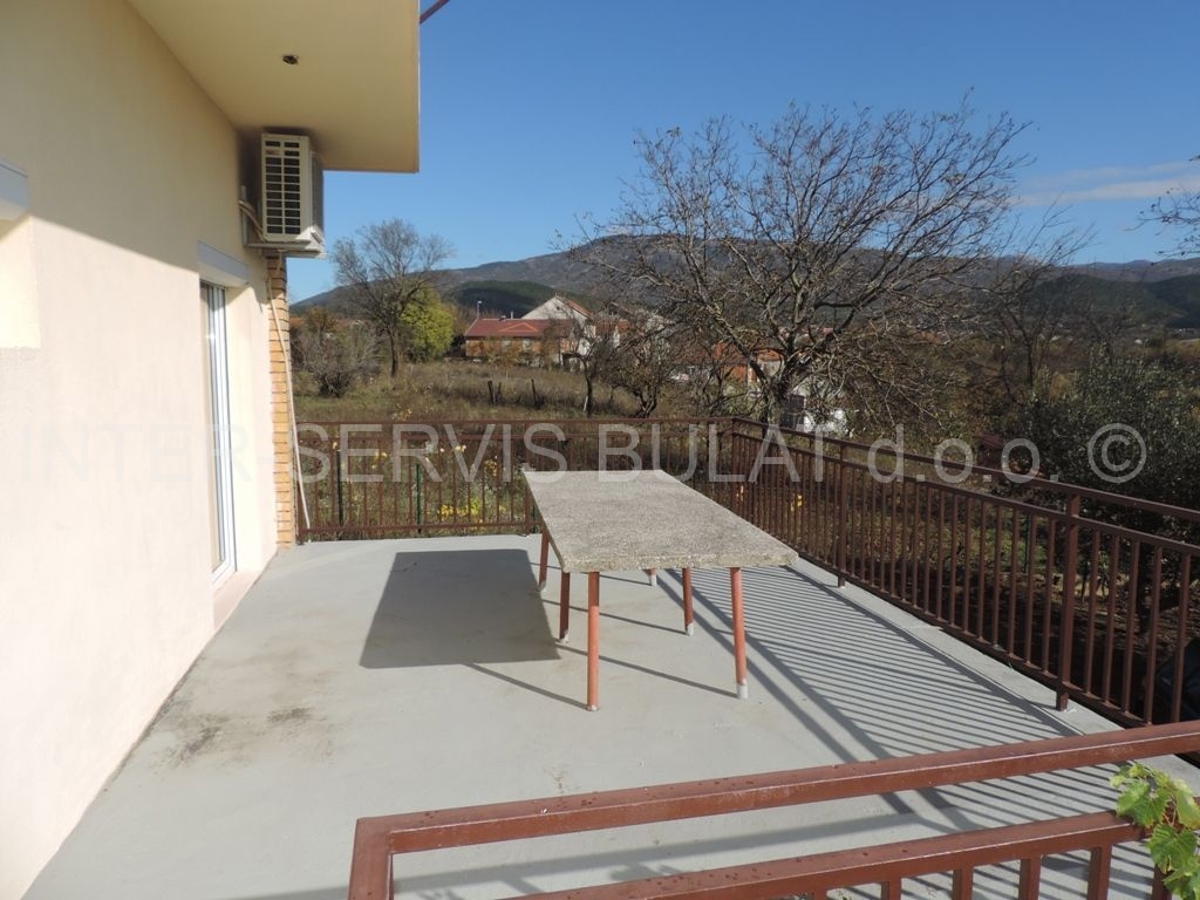 House For sale - ŠIBENSKO-KNINSKA KNIN