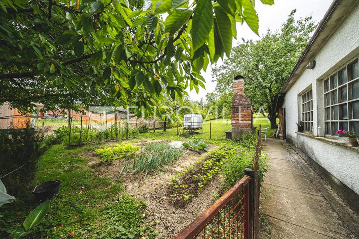 Haus Zu verkaufen - ZAGREBAČKA SVETA NEDELJA