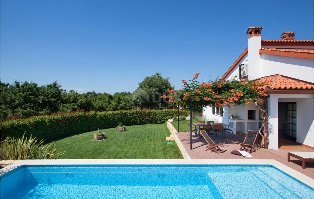 Casa In vendita - ISTARSKA POREČ