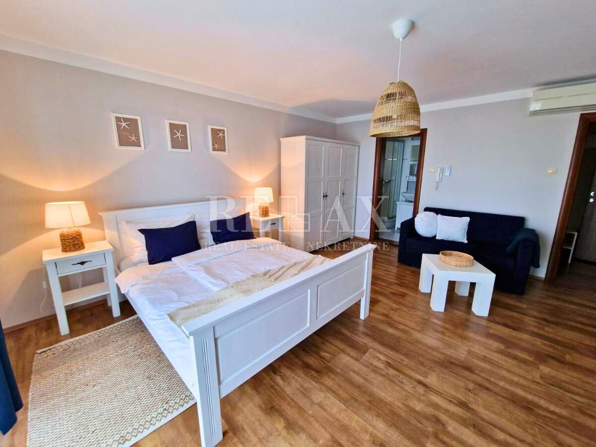 Apartma Na predaj - PRIMORSKO-GORANSKA CRIKVENICA