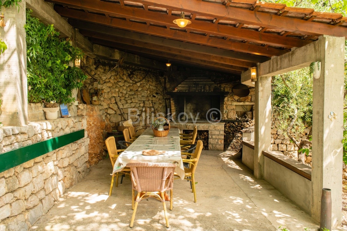 Casa In vendita - SPLITSKO-DALMATINSKA BRAČ