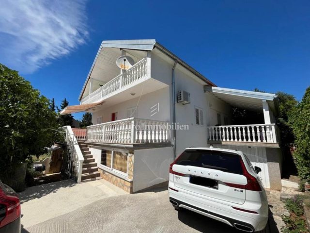 Dom na predaj 206 m² – Gornji Karin