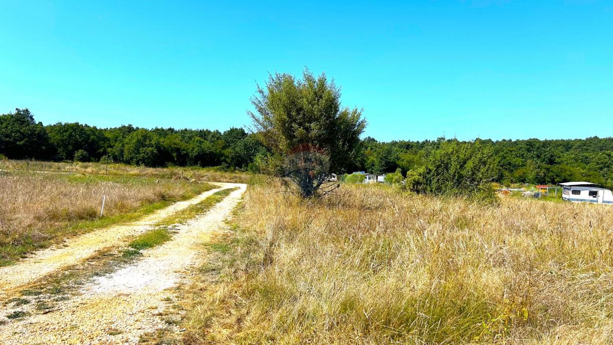 Land For sale - ISTARSKA NOVIGRAD